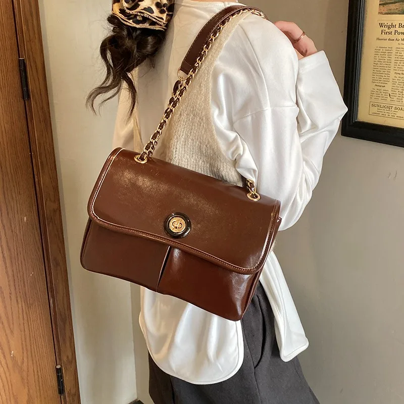 Sac fourre-tout en cuir de styliste pour femmes, sacs à main à bandoulière pour dames élégantes et populaires