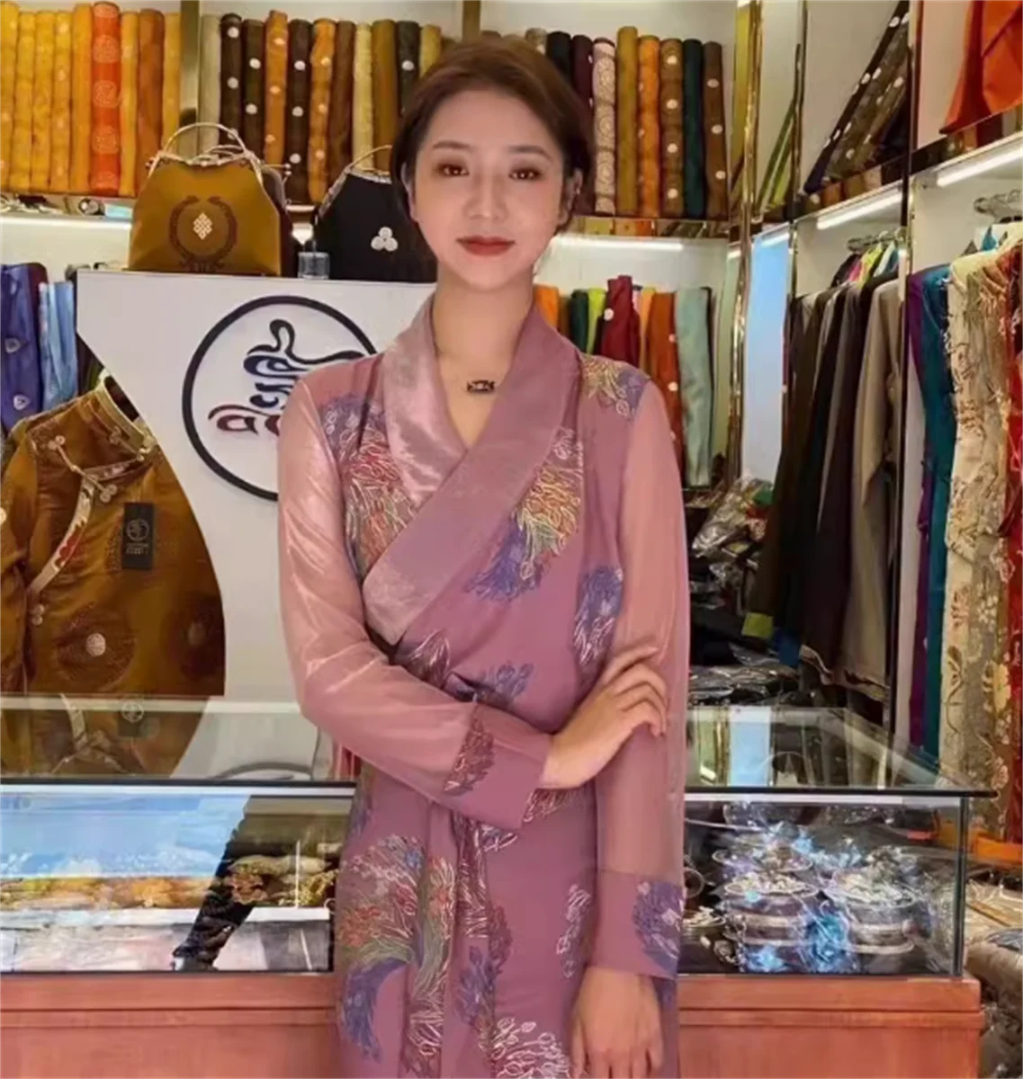 Roupas tibetanas tibetanas em Xizang Lhasa, Novo, Primavera e Verão