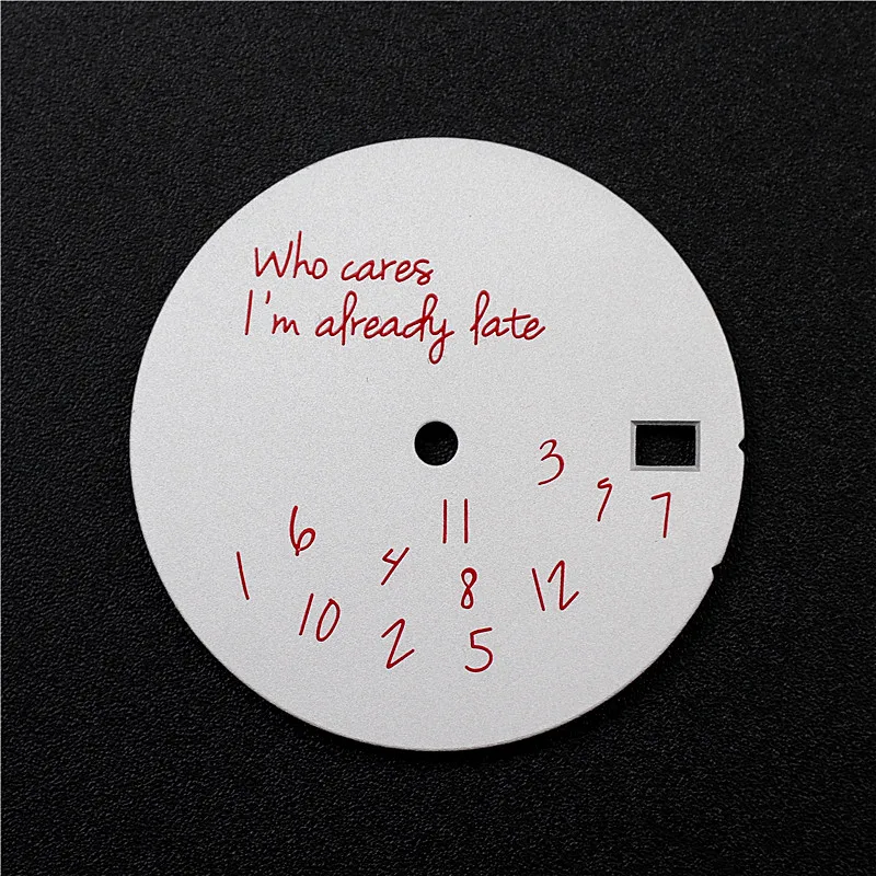 28.5 ملم أرقام بيضاء غير منتظمة قرص إنجليزي بدون إضاءة لمكونات ساعة الحركة NH35 NH36