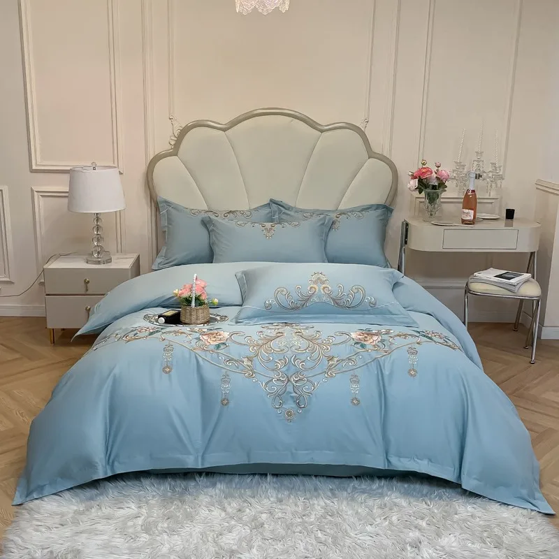 

Brushed Microfiber Chic Embroidery Duvet Cover Set 4Pcs Double Queen King Soft Brushed Luxury Bedding set Bed Sheet 2Pillowcases