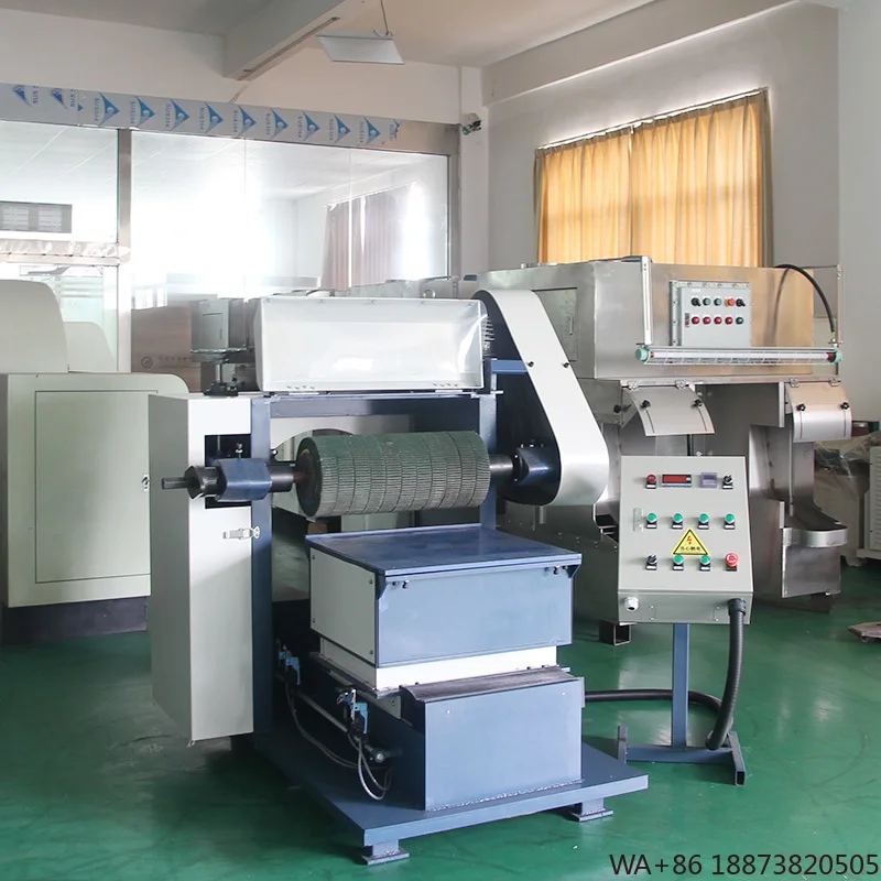 آلة تلميع الصفائح المسطحة المصنوعة من الفولاذ المقاوم للصدأ الأوتوماتيكية المخصصة لتلميع خط الشعر بمرآة السطح المعدني SS #1