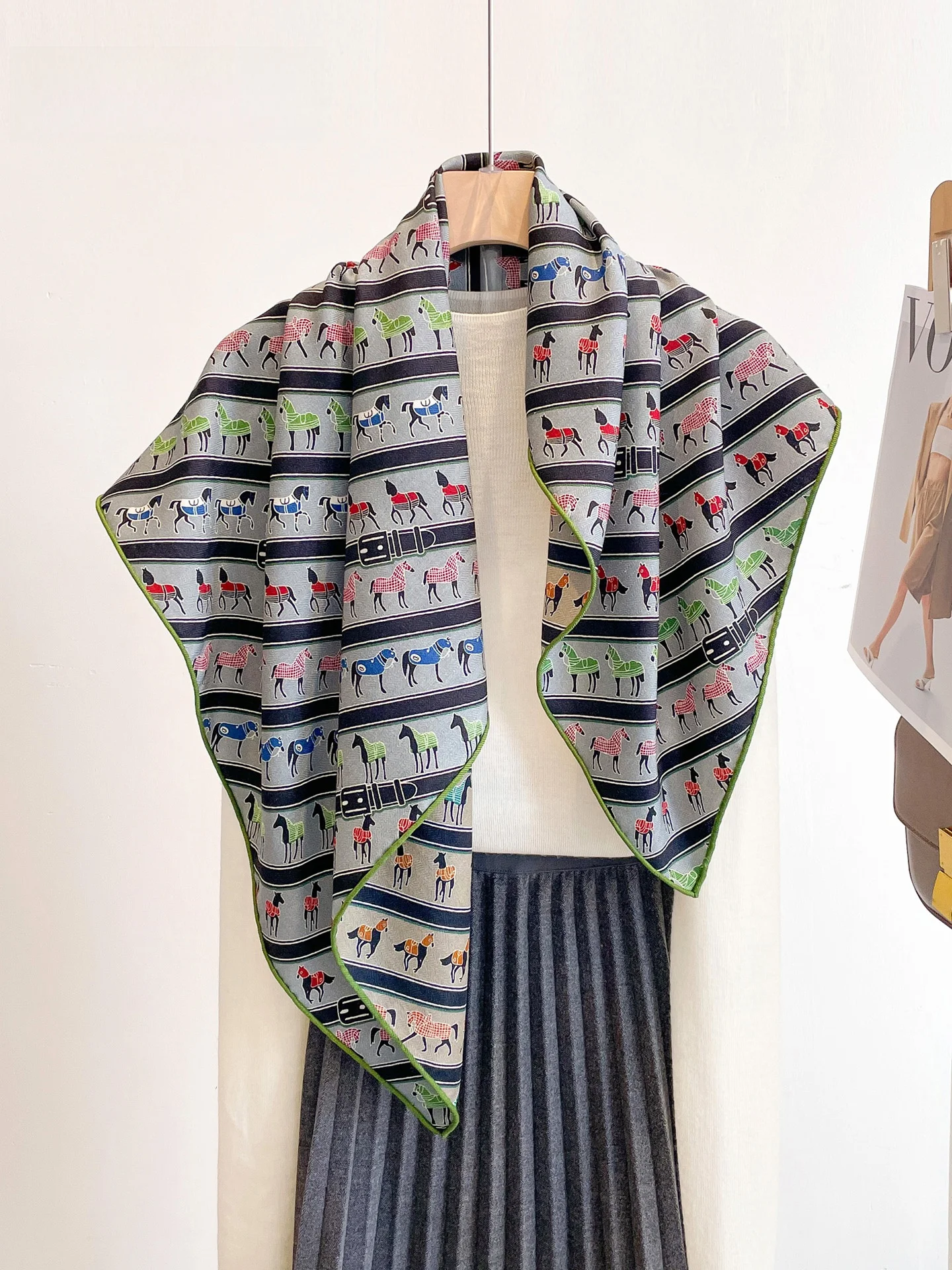 Echarpe-carree-en-soie-et-laine-pour-femme-nouvelle-collection-printemps-automne-2026-polyvalente-haut-de-gamme-pour-l'exterieur-climatise-cache-cou-berryear-coree