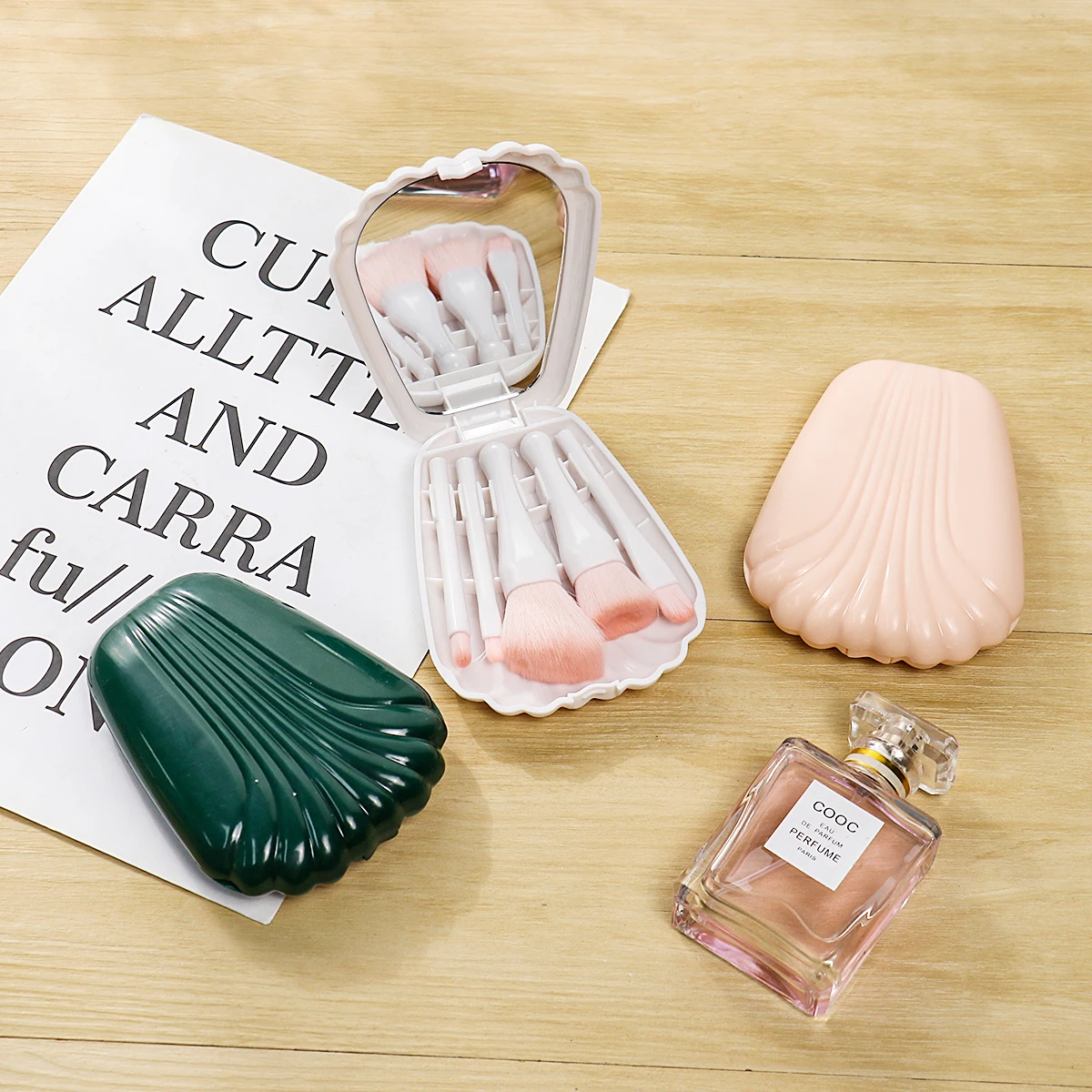 Juego de brochas de maquillaje portátil, herramienta de reparación de belleza, espejo HD, nanofibra suave, nueva moda