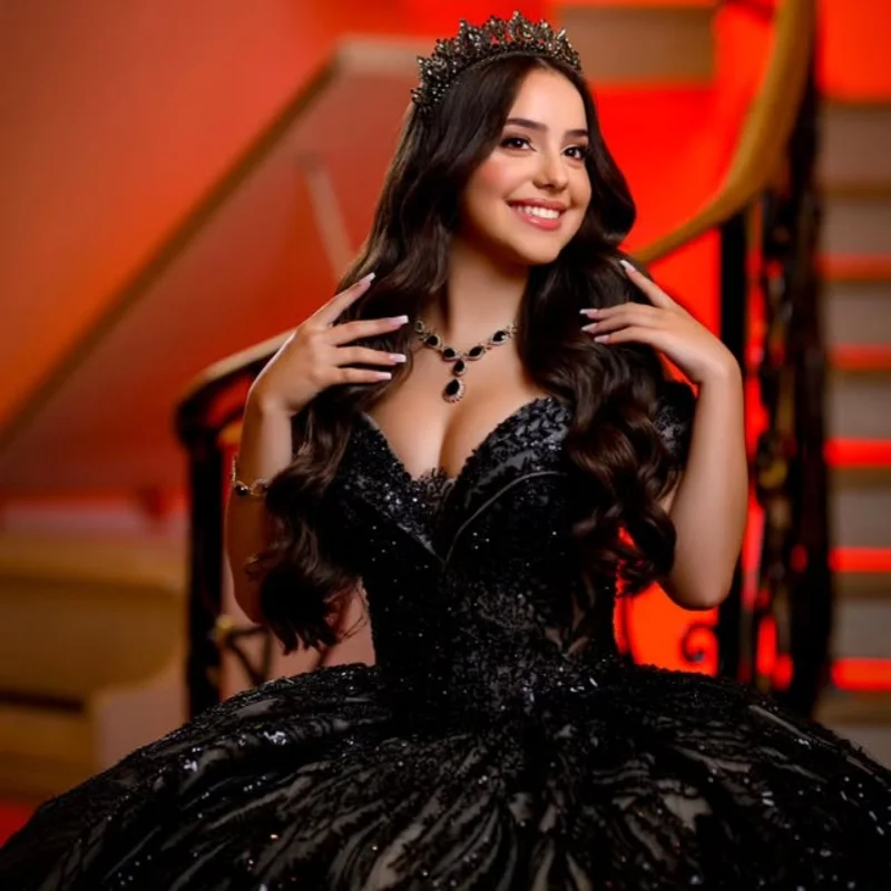 

Simple Black Quinceanera Dress Lace crystal sequins decal Long tail vestidos de 15 Quinceanera ﻿Customized