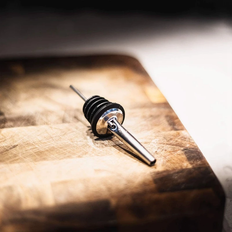 

Дозатор для вина и оливкового масла, носик-заглушка для бутылок, экологически чистая нержавеющая сталь, резиновая пробка-AT35