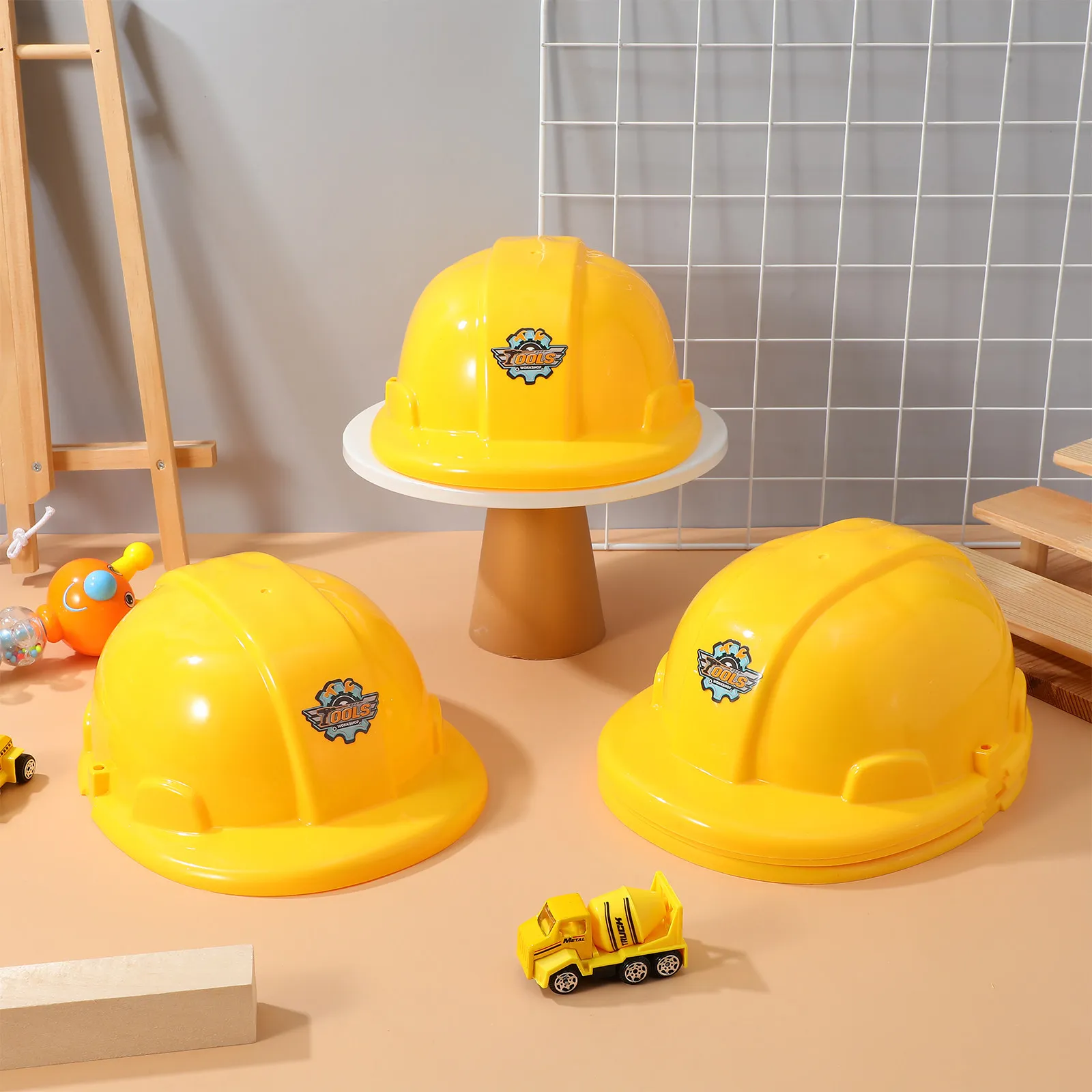 5Pcs Kids Plastic Construction Hats Yellow Building Dress for Children Role Play Learning Development Party Supplies