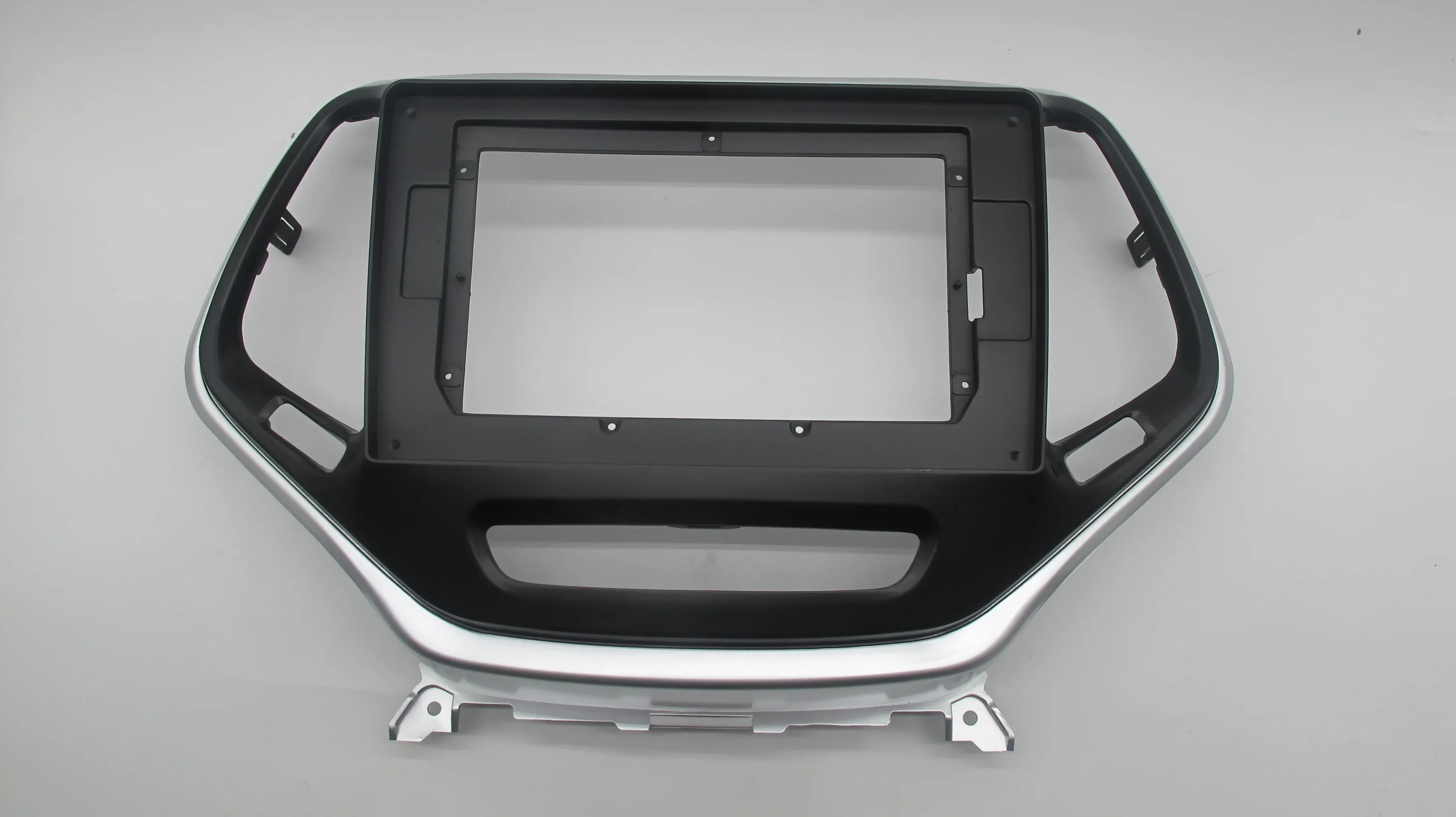 

10.1 Inch Car Radio Fascias Android Stereo Player 2 Din Head Unit Panel Dash Frame For 2016 JEEP CHEROKEE