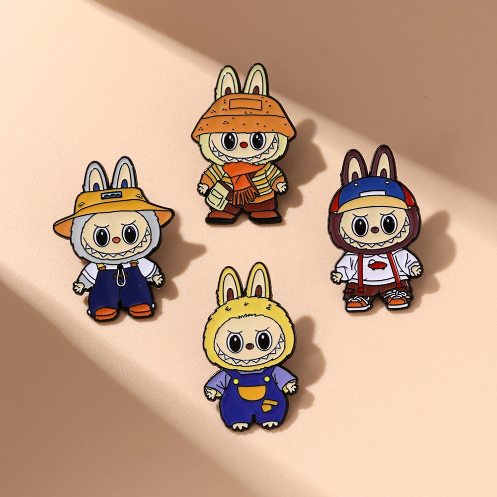 4 قطع لطيف الكرتون شيطان الوحش المينا بروش الإبداعية دمية تصميم التلبيب شارة بدبوس مجوهرات هدية لصديق الطفل