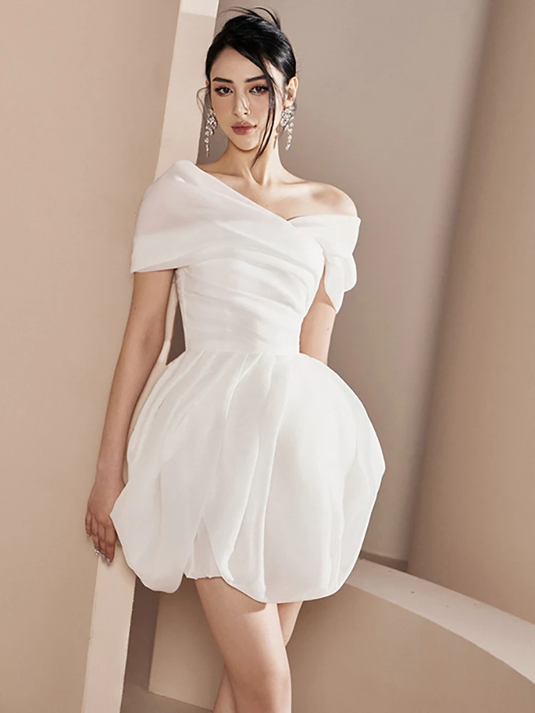 DEAT Mini Eveing Dress Diagonal Collar Pleated High Waist Short Slim Solid Color Women\'s Flower Bud Dresses Fashion 13DB3203