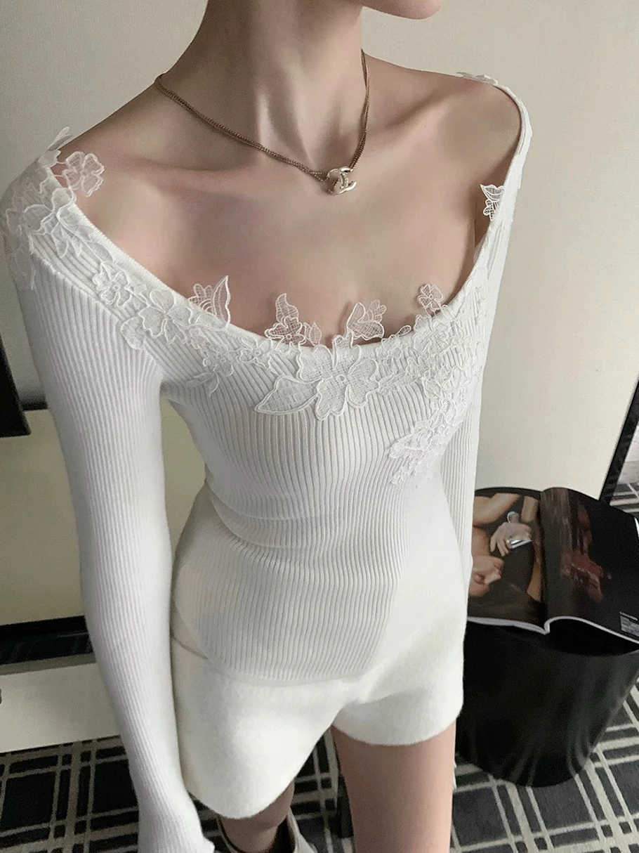 

Spring Early Pure Desire Women's Knitted Long Sve U-Ne Lace Trim Fitted Top Heavy Work Base Layer Trendy Polyester Fiber