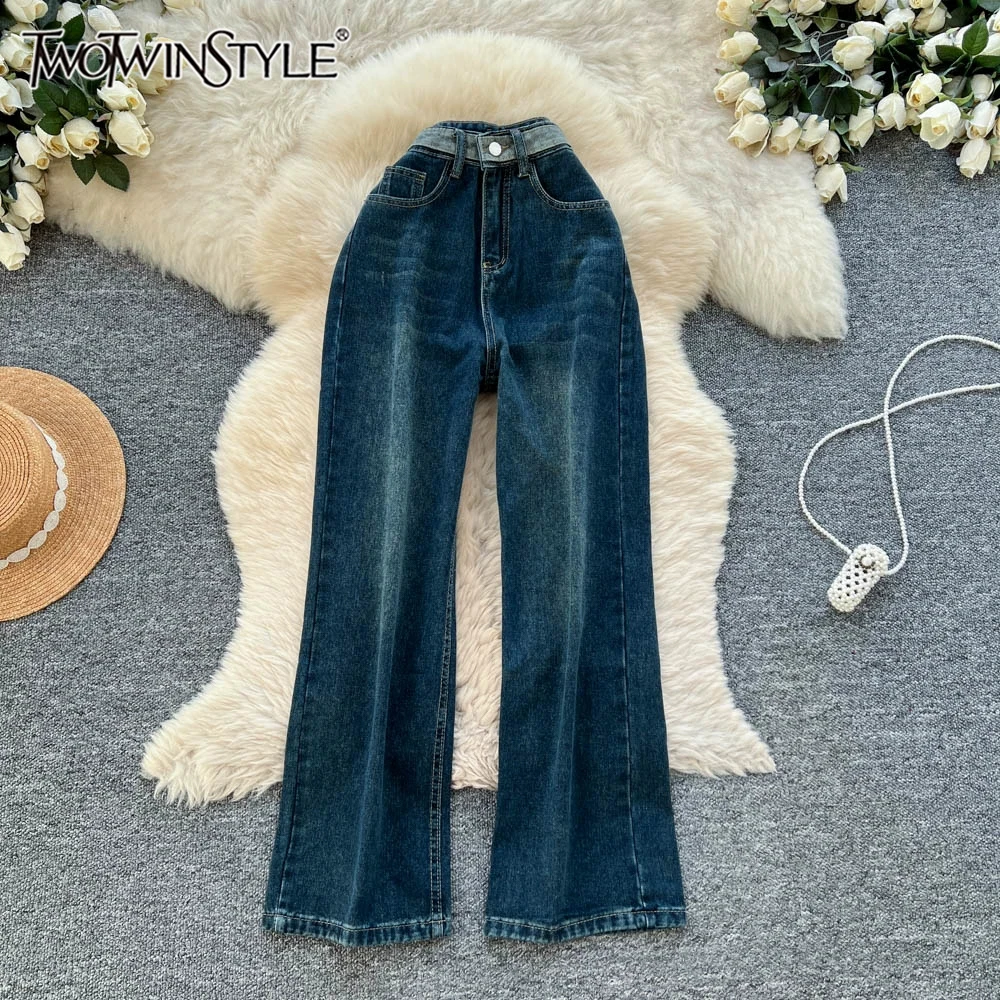 

TWOTWINSTYLE винтажные джинсовые брюки в американском стиле для женщин, повседневные прямые однотонные джинсы с высокой талией и пуговицами, женские KPA555305