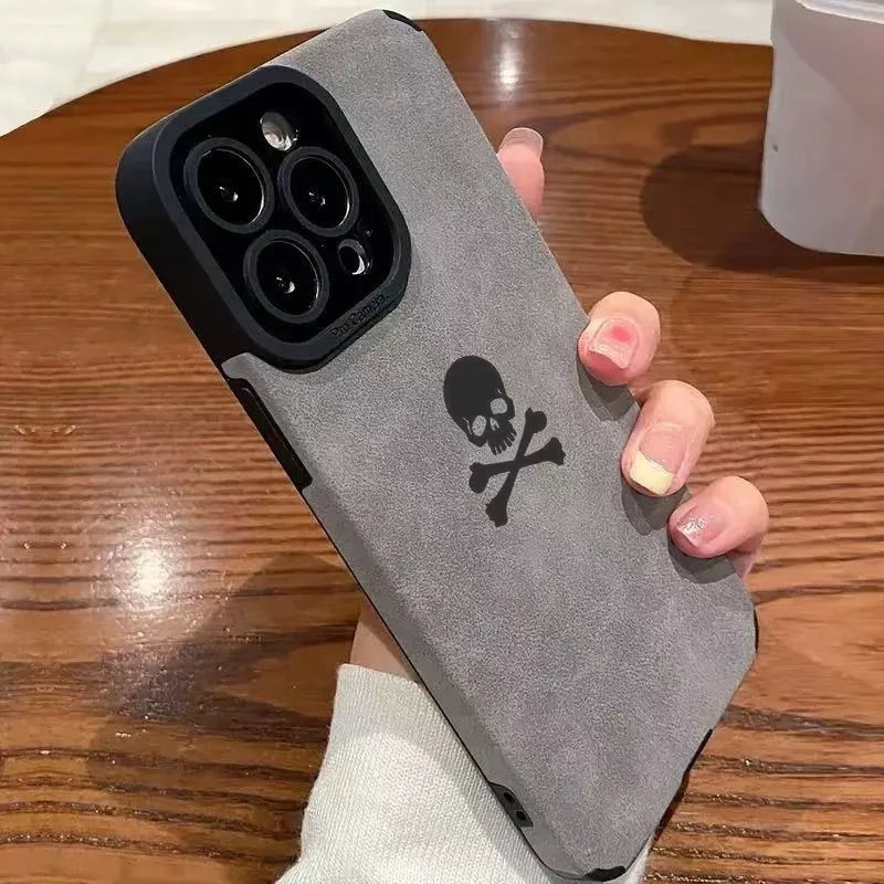 Funda de Cuero con Diseño de Calavera Negra para iPhone 17 16 Pro Max 15 Plus 17 Air 11 12 13 Mini, Silicona Suave Antigolpes, Cobertura Total