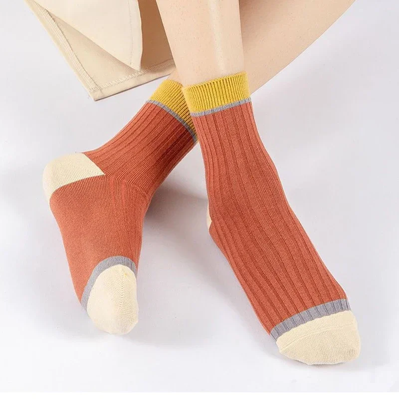 5Pairs Striped Women Socks Harajuku Retro Solid Color Mid-tube Socks Autumn Winter Breathable Sweat-absorbent Sock for Women