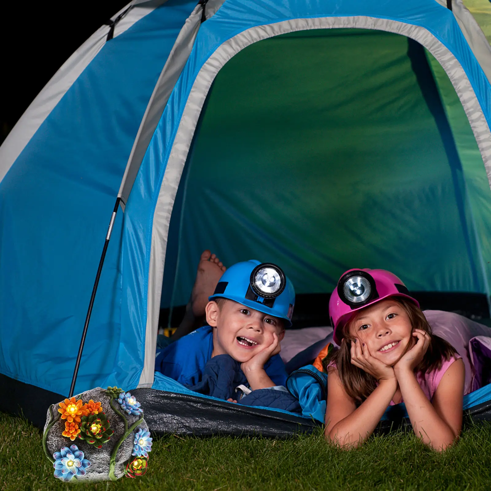 

1 шт. Солнечный светильник-камень из смолы с искусственными цветами, декоративный садовый светильник для газона, уличный солнечный светильник для двора, создающий шикарную романтическую атмосферу