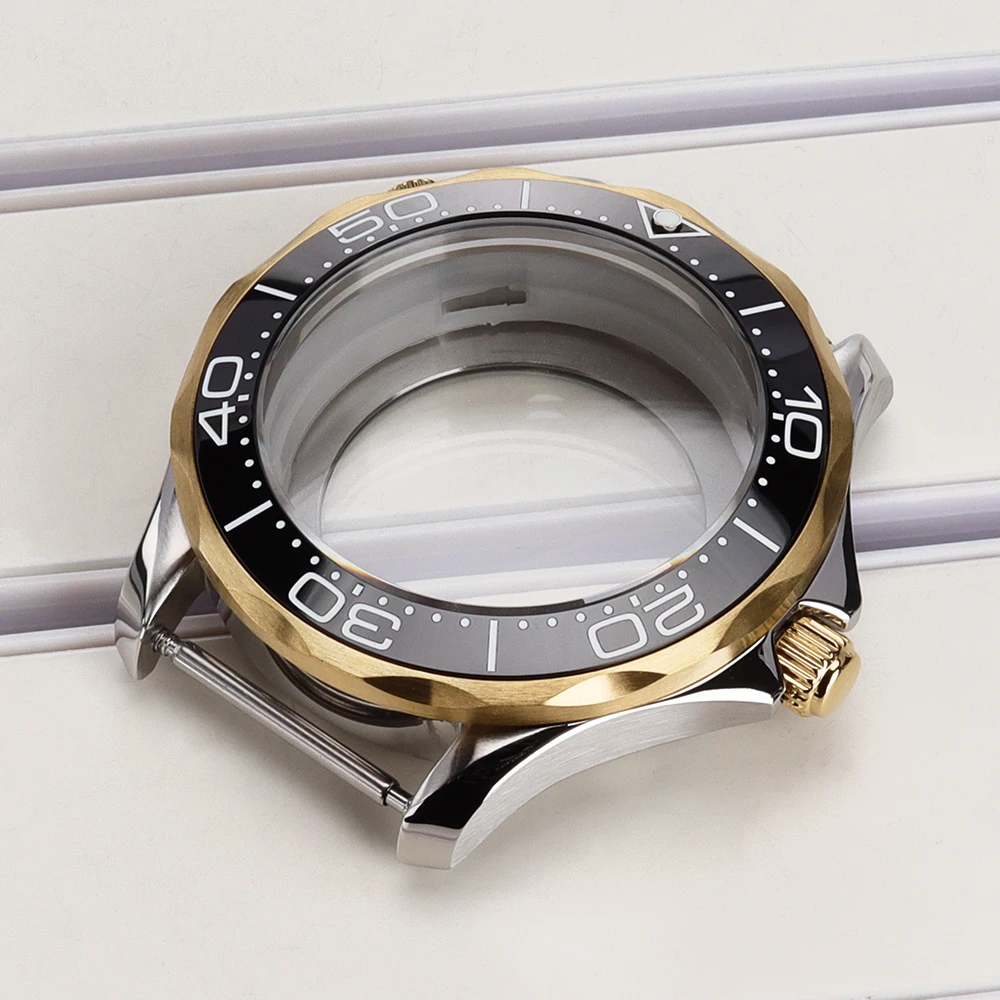 Hochwertiges NH35 41mm Gehäuse mit Keramiklünette für Seamaster 300 316L, passend für NH35 NH36 Uhrwerk, 31mm Zifferblatt, Gold PVD Edelstahl Uhrengehäuse – Detail 5