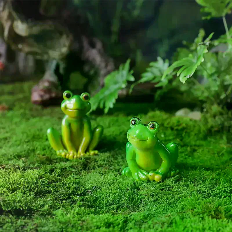 Resin Funny Frog Figurines Hangings Indoor Outdoor Decoration Garden Aquarium Flower Pots