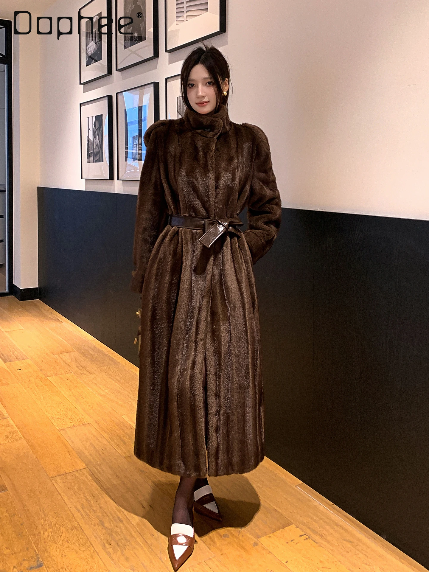 Vintage high-end nerts silhouet riem slim fit milieuvriendelijke bontjas dames lichte luxe socialite pluche bontjas halflange lengte