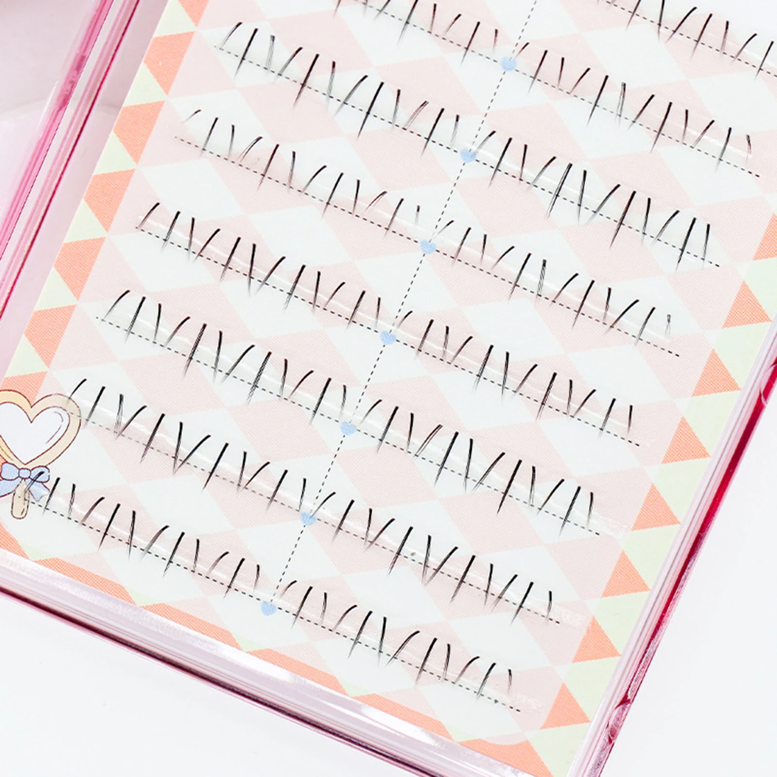 セグメント化されたつけまつげ,自然なつけまつげ,女性用化粧品,80個セット