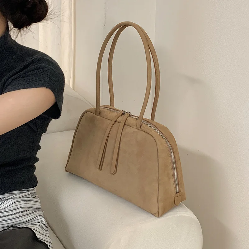 

Niche Suede Shoulder Bag, Suede Matte Cowhide Bowling, Genuine Leather Underarm Shell Bag