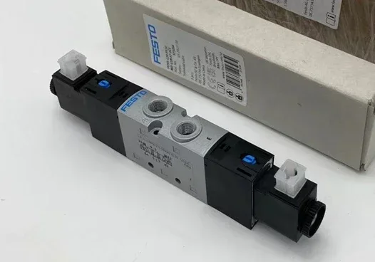 Solenoid valve VUVS-L20-P53E-MD-G18-F7-1C1 575252 575266