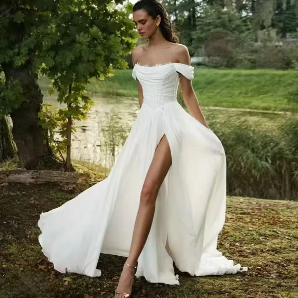 Bohemian Lace Strapless Chiffon Wedding Dress with Side Slit Off Shoulder Sweep Train Bridal Gowns Customized Vestido De Novia
