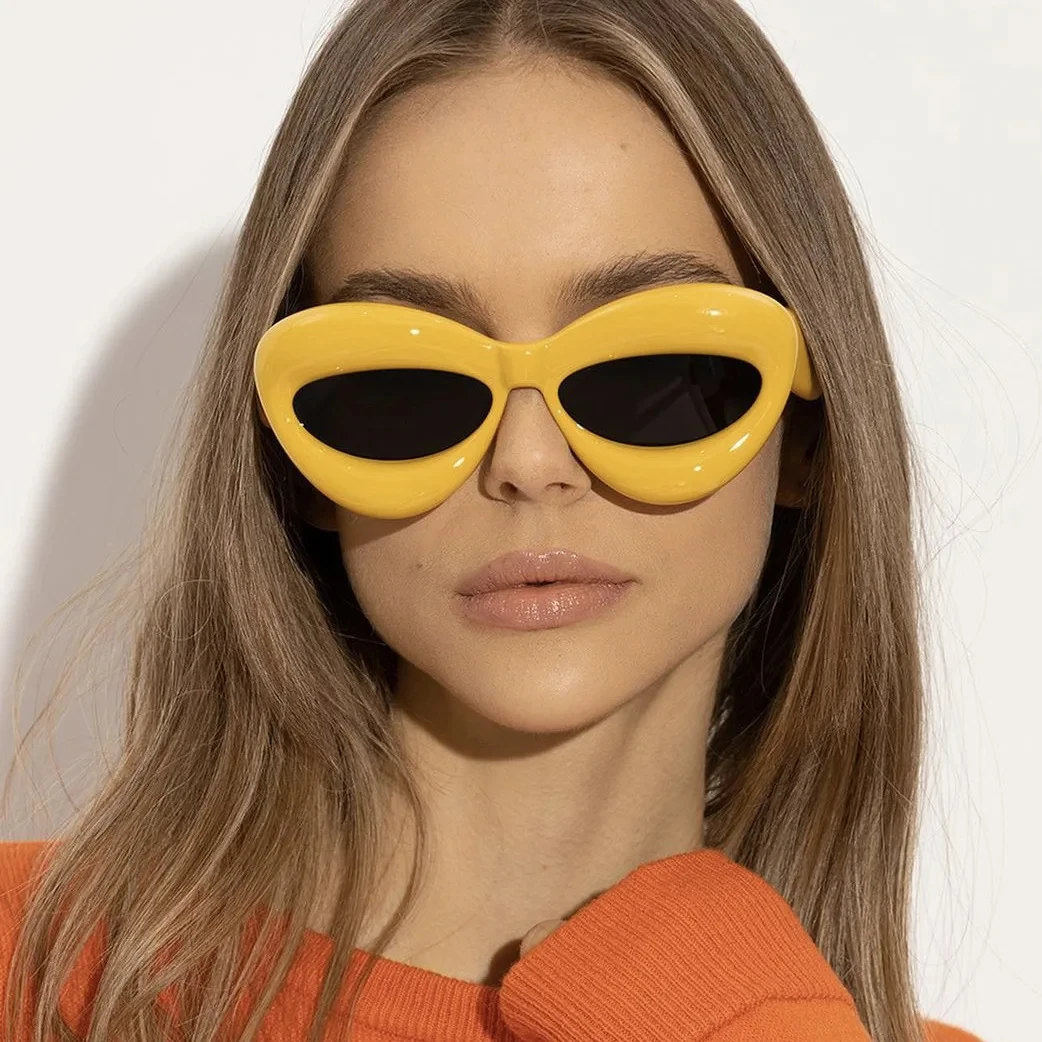 

Red Lip Shape Sunglasses New Fashion Candy Colors Alien Glasses Women Y2K Funny Oversized Sun Glasses Vintage Punk Eyewear Men