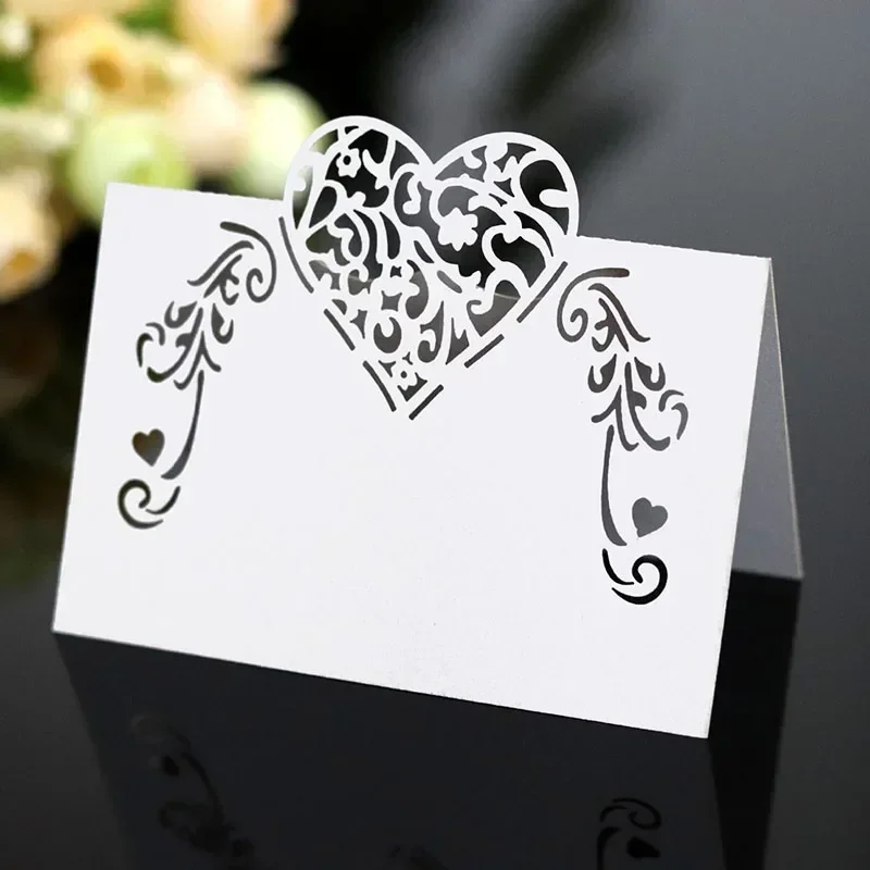 50Pcs Heart Shape Place Cards Laser Cut Hollow Butterfly Wedding Name Cards Christmas Birthday Party Table Decoration Seat Card