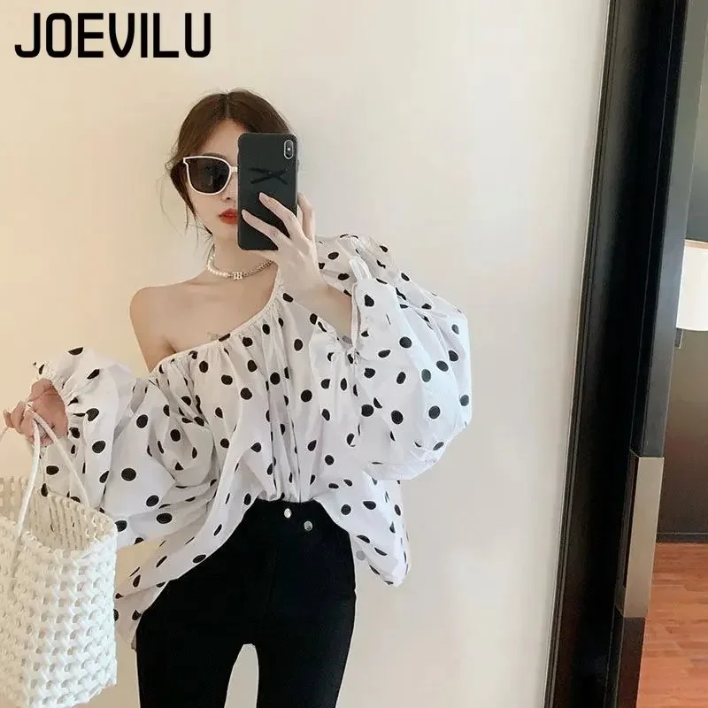 JOEVILU Polka Dot Shirt Off Shoulder Bubble Sleeve Tops Women\'s White Loose Simple Top French Casual Blouse In Spring and Summer