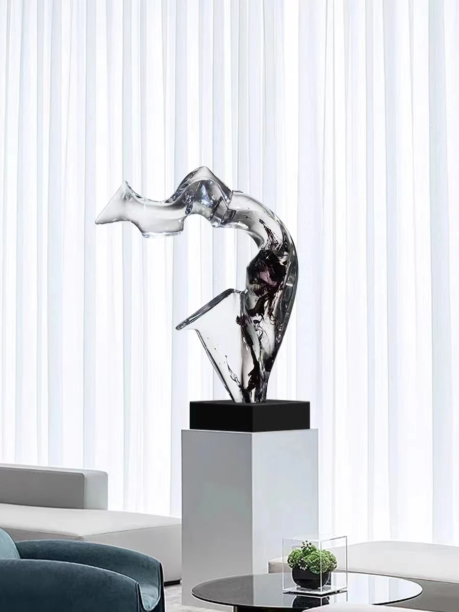 Home Decorations Abstract Art Sculpture Transparent Resin Statue Luxury Living Room Decoration Accessories Ornaments For Home