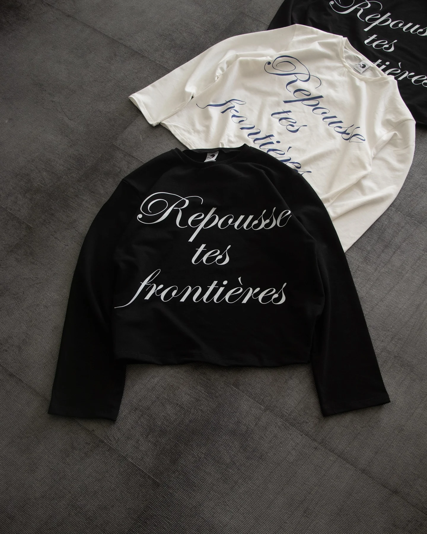 

Новинка 202, американская футболка в стиле Харадзюку в стиле ретро с буквенным принтом и длинными рукавами, повседневные свободные топы с принтом в уличном стиле, уличная одежда