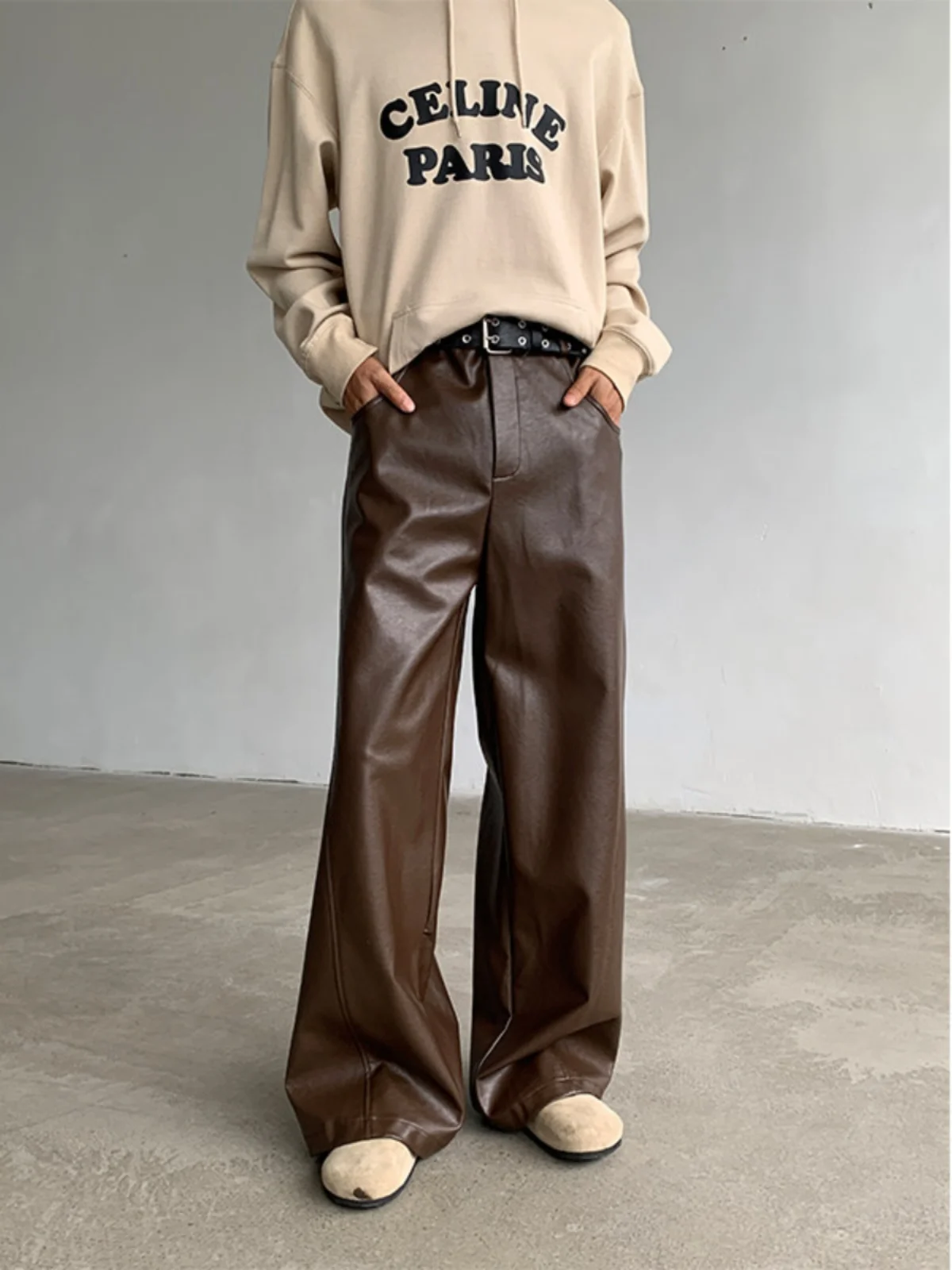 

Коричневые мужские повседневные брюки из искусственной кожи, прямые, свободного кроя, весенне-осенние, модные байкерские брюки, молодежные, энергичные, стильные