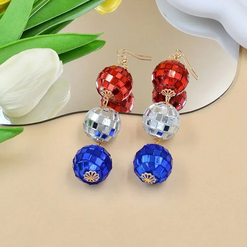 

Popular Fashion Hip Hop Red White Blue Drop Earrings for Ladies Vintage Classic 3 String Ball Earrings Girls Birthday Gifts