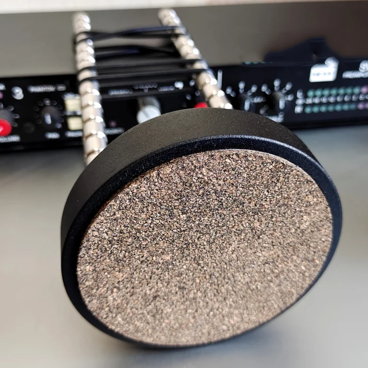 1PCS High-Fidelity Audio ยกสายยึดสายไฟสายสนับสนุนวงเล็บวงเล็บช็อก-ดูดซับเท้า Pad ฐานลวด
