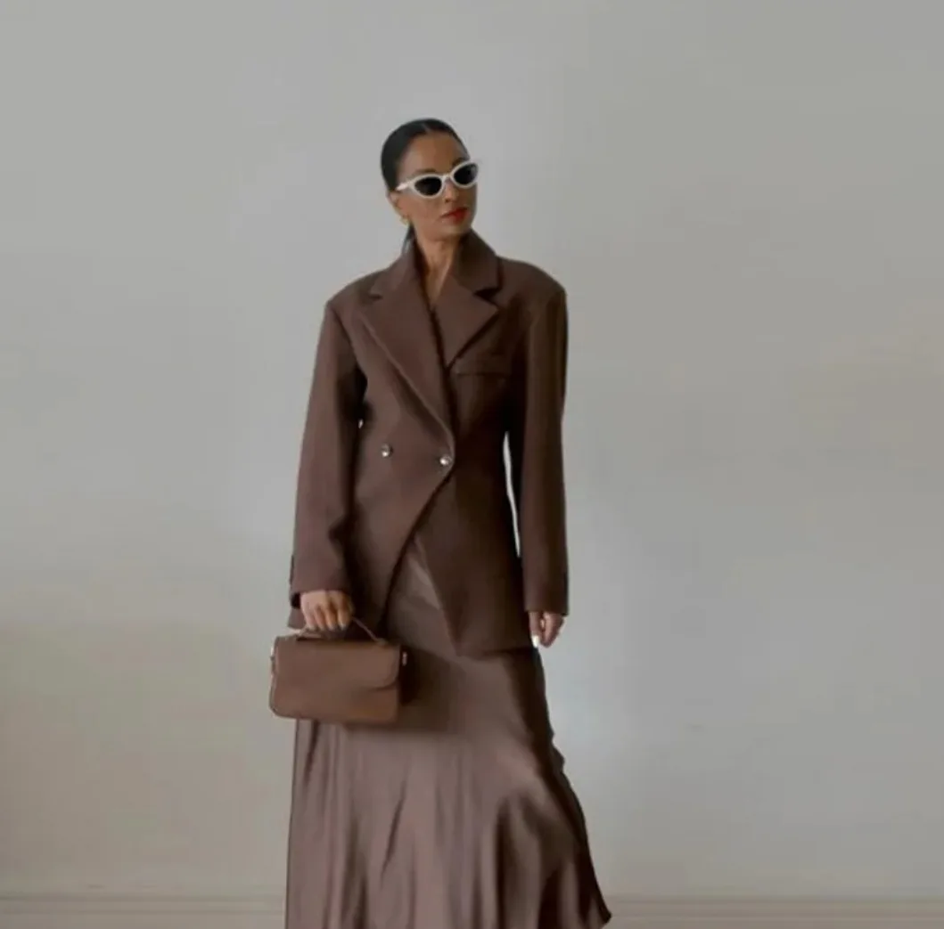 سترة نسائية قصيرة مميزة، سترة عصرية بأكمام طويلة وطية صدر السترة، سترة مكتبية مخصصة #2