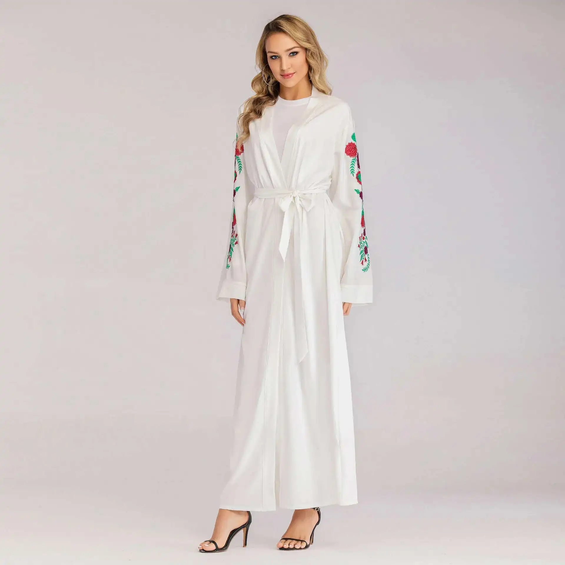 Net rouge même mode femmes musulman Cardigan brodé coupe ajustée à manches longues Abaya1713 Ramadan dubaï luxe Islam élégant