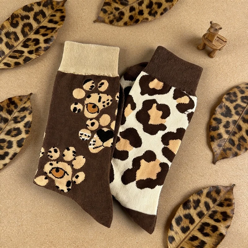 1 pair Fun Leopard Head Print Mid-Calf Socks Brown Contrast Stylish Socks
