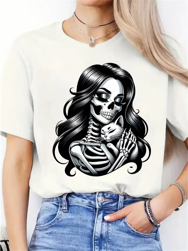 

Женская футболка с принтом черепа и кошки I Love My Cat, креативный принт с круглым вырезом, повседневный топ, тренд уличной моды, удобный и приталенный