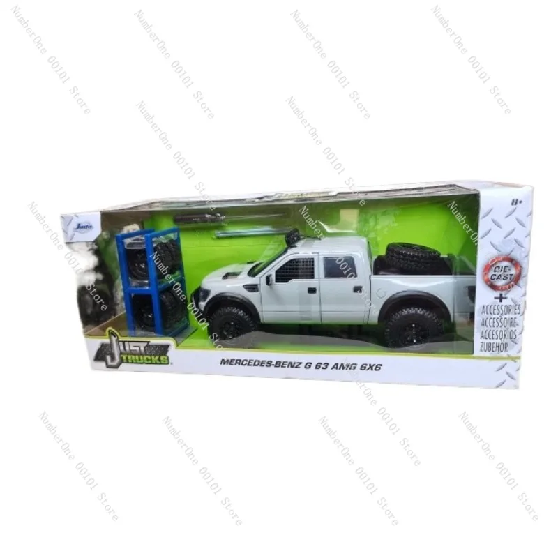 

Модель автомобиля из сплава Pickup 2011 Ford F-150 SVT Raptor, орнамент