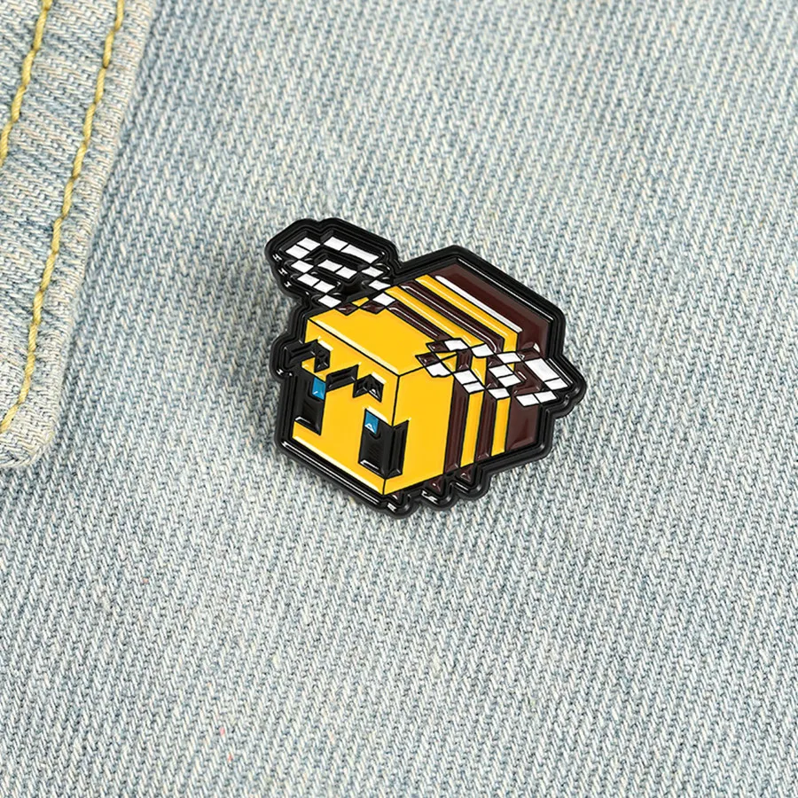 Cartoon Game Enamel Pin Custom Insect Bee Animal Brooch Clothes Bag Lapel Badge Cartoon Pin Jewelry Gift