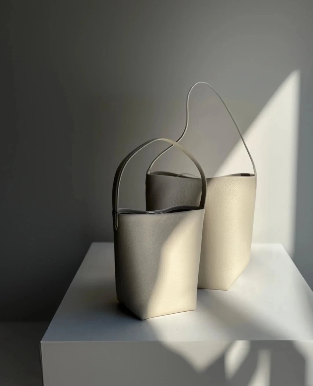 

N/S Large Capacity Water Bucket Bag SSS Quality Classic Casual Tote Bag Fashion Women's Shoulder Bag Soft Leather