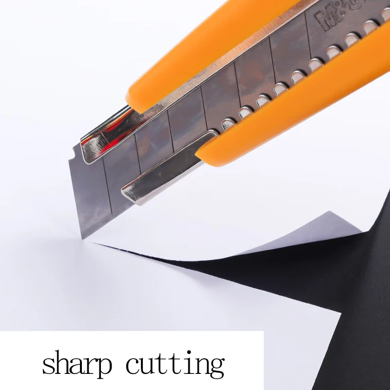 Coltello multiuso retrattile M&G con chiusura automatica, lame ricaricabili larghe 18 mm, per uso industriale e domestico, scatola aperta