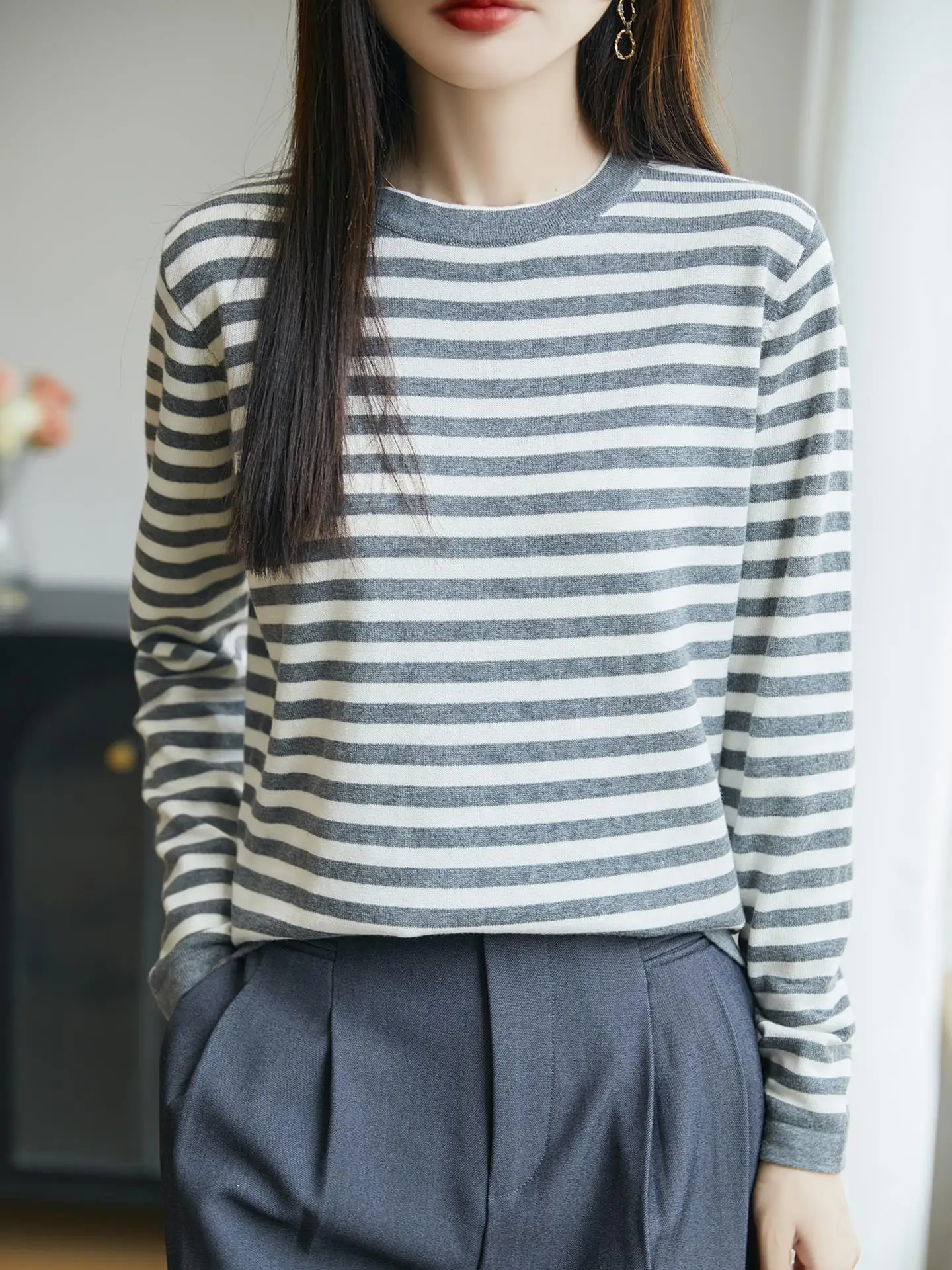 Retro Striped 100% Pure Cotton Knitted Base Shirt Women's round Neck Pull over Warm Anti Aging Sweater Comfortable Loose Fit