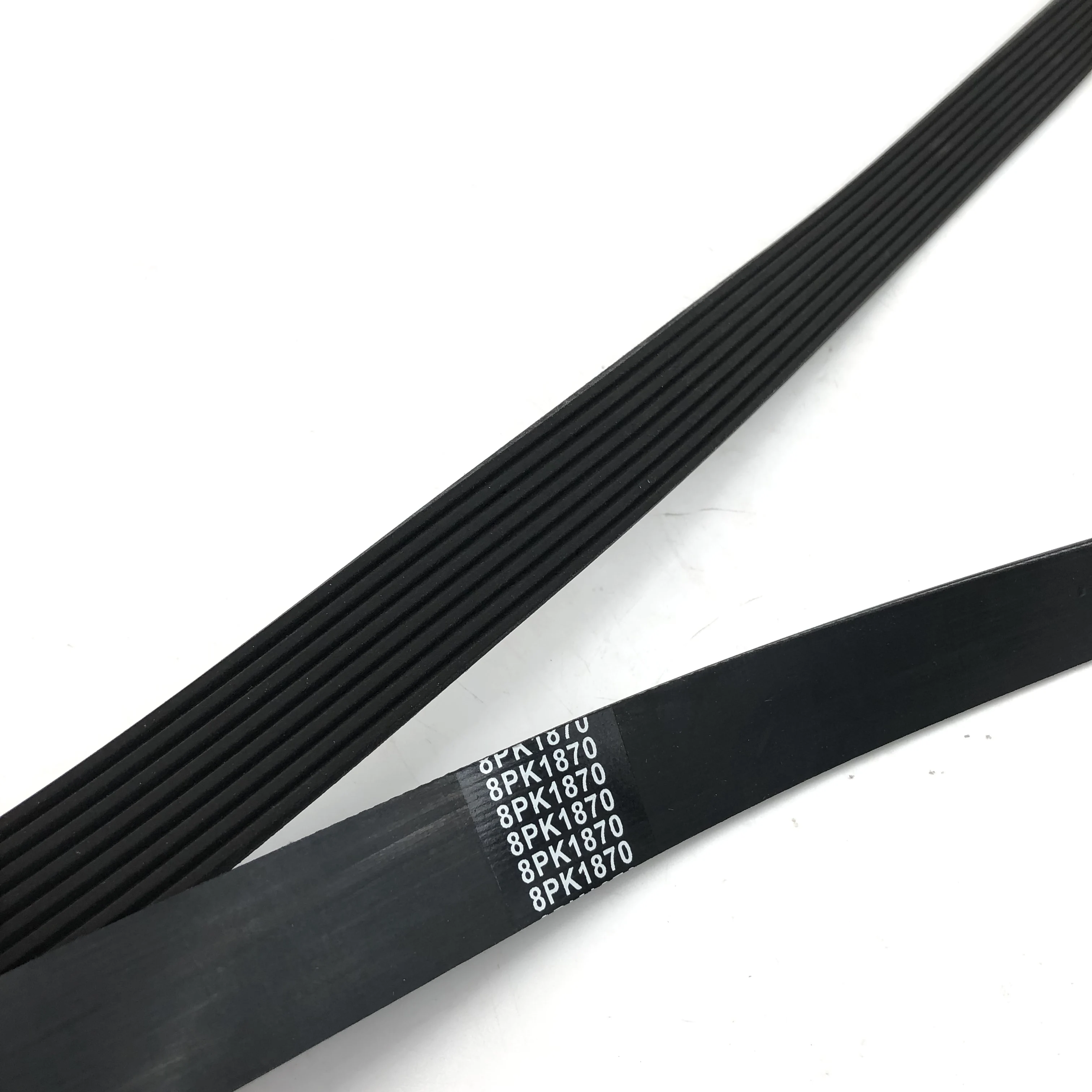 V-Ribbed 8PK1875 Belt truck for Volv  truck engine belts Length 1875mm Width 28mm 208040014 51968200324