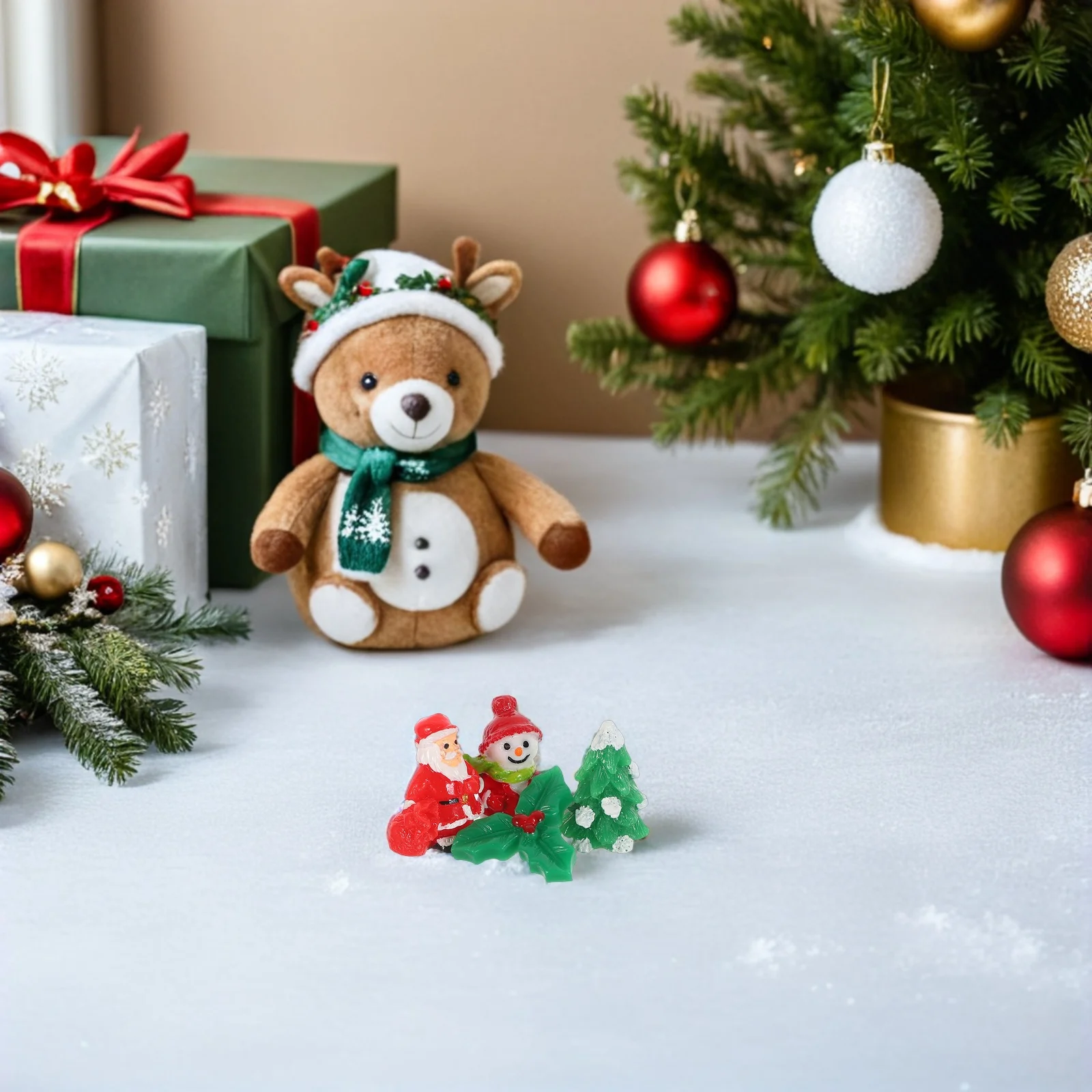

20Pcs Miniature Holiday Decorations Resin Snowman Santa Claus Ornaments for Crafts Christmas Scene Accessories Winter Festive