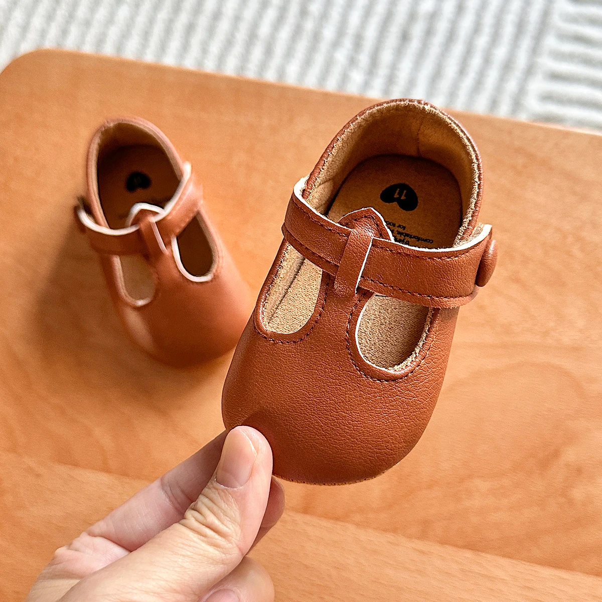Infant Baby Girls Mary Jane Shoes Non-Slip Rubber Sole Ballet Slippers Princess Dress Wedding Shoes Newborn Crib Shoes First Wal