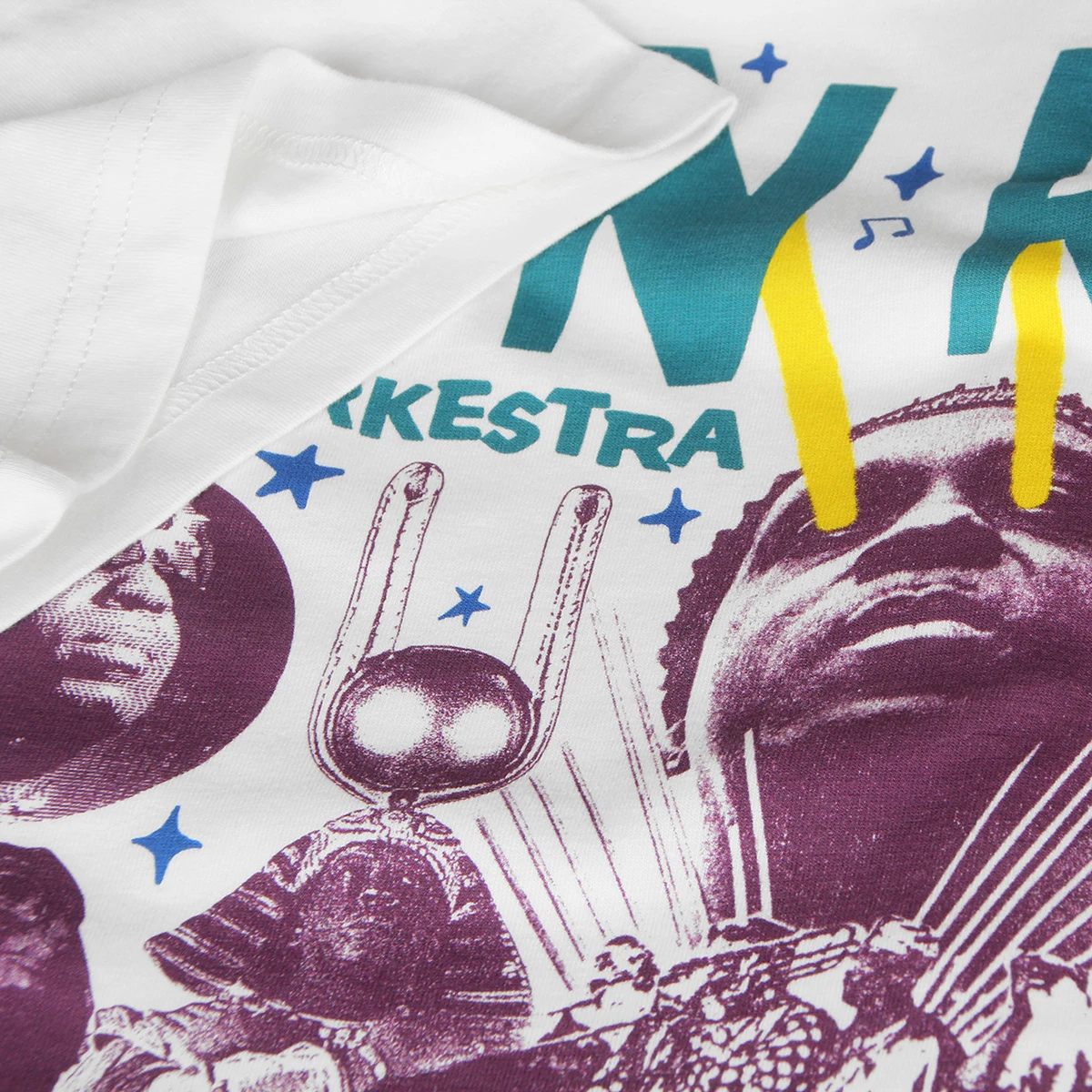 TIABS Sun Ra T-Shirt Space Is  - Summer Clothing Places 评论和价格