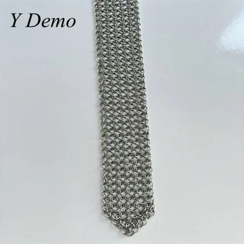 Y Demo Techwear Chainmail Gargantilla ajustable Plata Punk Círculos mentais Corbata de cuello largo