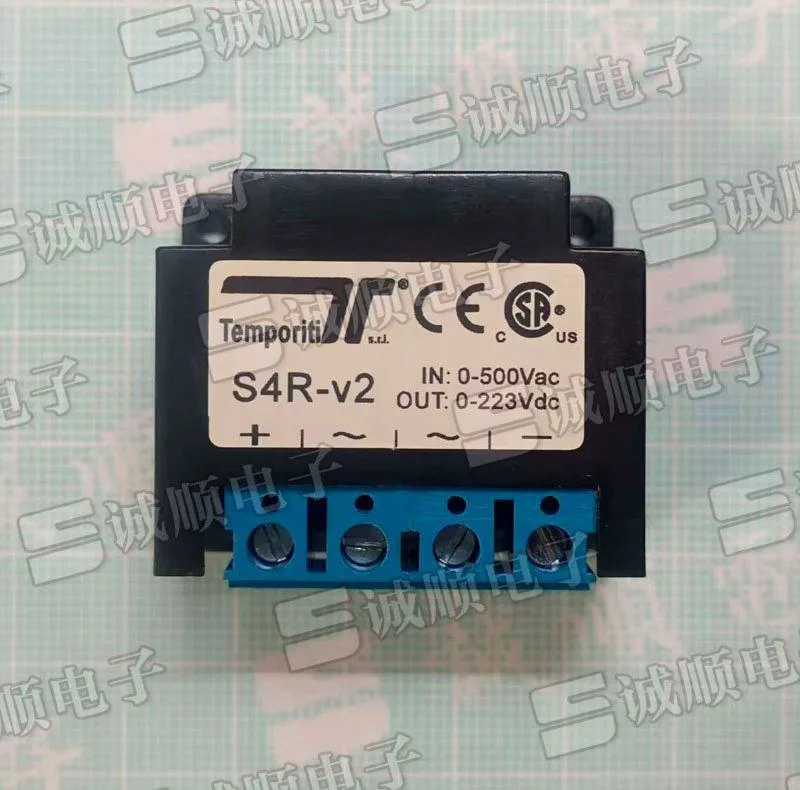 

Модуль питания двигателя S4R-V2 Точная производительность для защиты машин Идеально подходит для промышленного обслуживания и замены