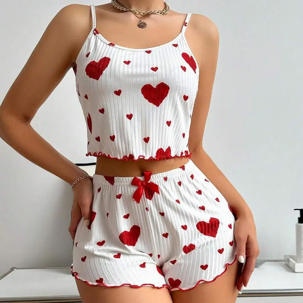 

Женский летний пижамный костюм без рукавов с принтом сердца, укороченный топ с гофрированными краями, шорты с высокой талией, комплект одежды для сна для спальни