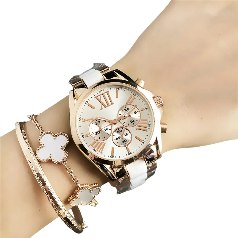 orologio da donna Orologio da uomo non meccanico giapponese per il commercio estero Orologio da donna Orologio da studente Scuola media High School Manufatto